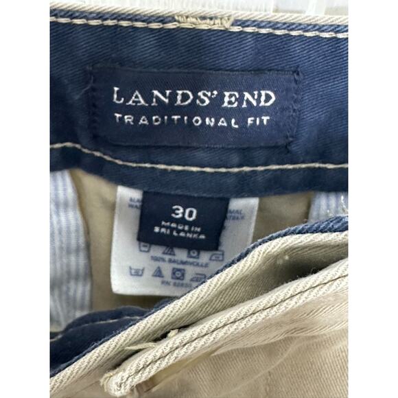 Lands End Traditional Fit 10.5" Khaki Flat Front Chino Shorts Men's Size 30 - Picture 2 of 3